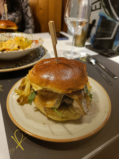 El Recreo Burger